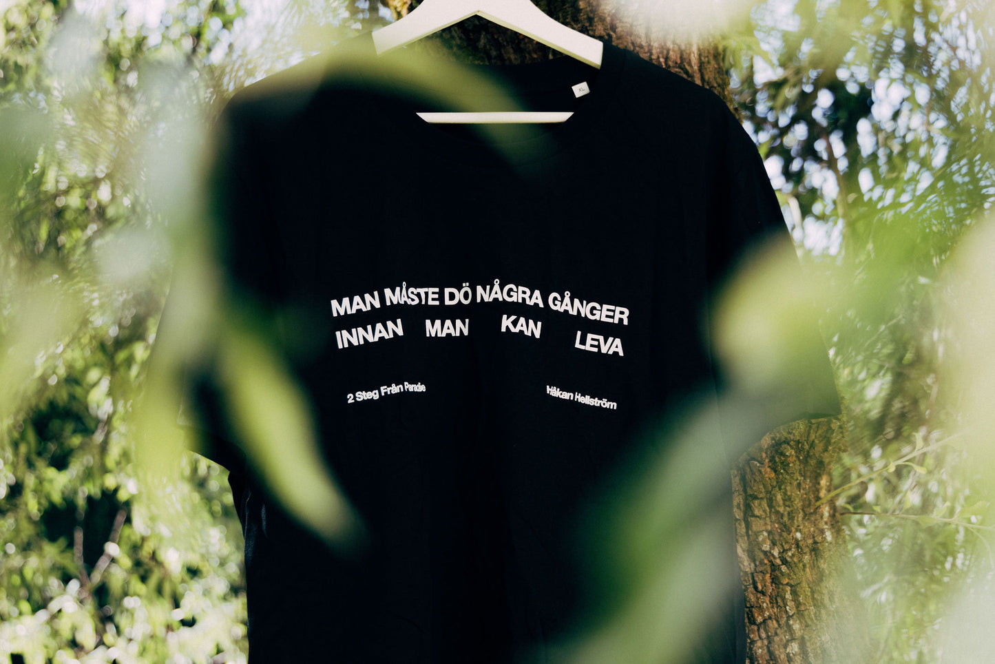 Håkan Hellström - Innan man kan leva Black