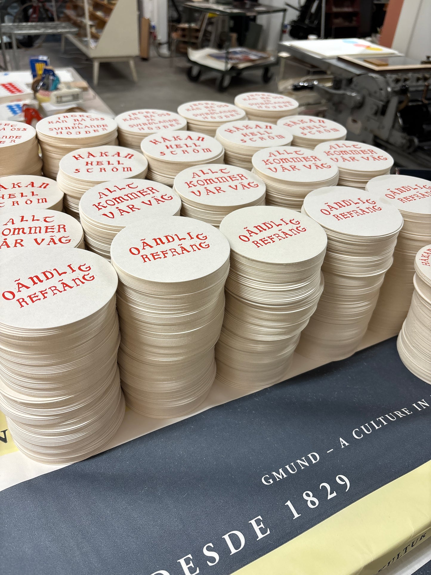 Håkan Hellström – Letterpress glasunderlägg 10-pack (limiterad 300 kit, numrerad box)